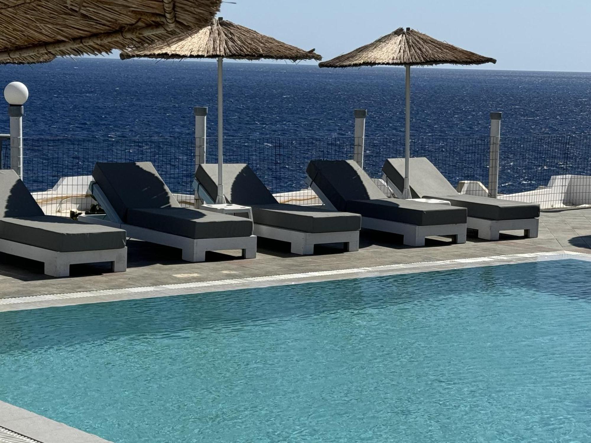 Chc Sound Of The Sea Aparthotel Karpathos Ngoại thất bức ảnh