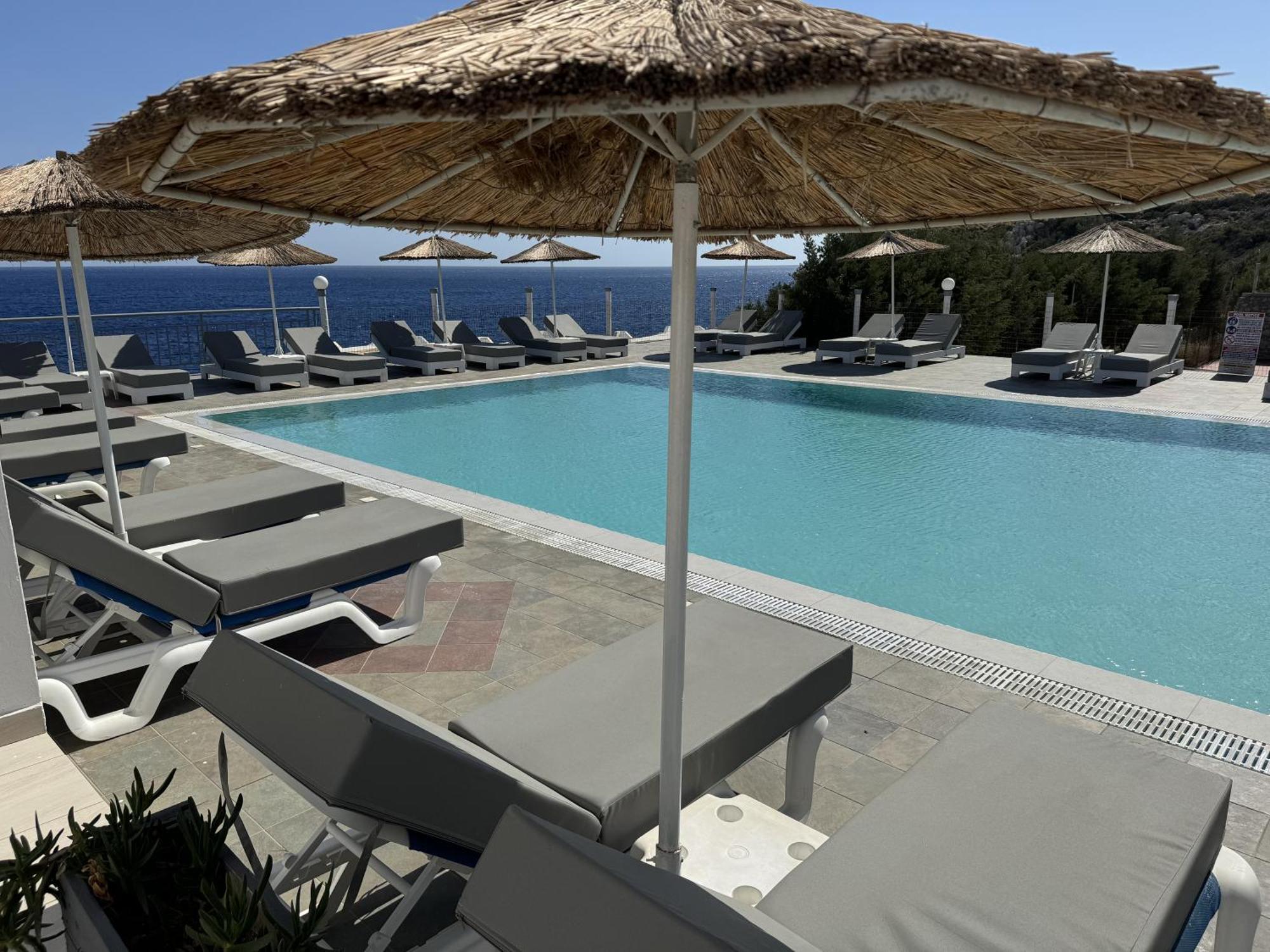 Chc Sound Of The Sea Aparthotel Karpathos Ngoại thất bức ảnh